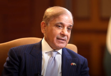 نګران وزیر اعظم  انوار الحق كاكړ مستونګ كښې د ترهه ګرۍ پېښي غندنه وكړه