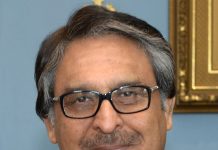 مولانا فضل الرحمان د جے يو آئي سينئر لارښود قاري شير افضل په مړينه د غمرازۍ څرګندونه وكړه