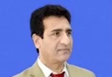 بايد د پي ټي آئي پخواني چيئرمېن د غېر قانوني مېشته كسانو ترجمانۍ په ځاے د پاكستان د 25 كروړه اولس ترجماني كړې وه ۔ مرتضٰی سولنګي