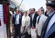 وزيراعظم شهباز شريف د خپل خاص مرستيالانو ٬ عملې او ميډيا ډلې د خذماتو ستائنه وكړه