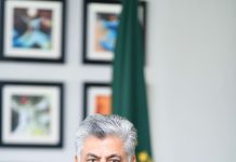 د سېنېټ چيئرمېن صادق سنجراني د سينيئر خبريال پروېز شوکت په مړينه خواشيني وښودله