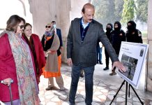 Jhagra inaugurates Parang Market Road at Regi Lalma