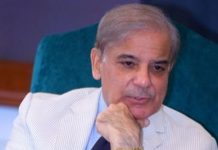 وزيراعظم محمد شهباز شريف د سينئر خبريال ممتاز احمد طاهر په مړينه د غمرازۍ څرګندونه