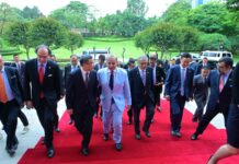 Trump's foreign policy: Buy Greenland and end the Ukraine war