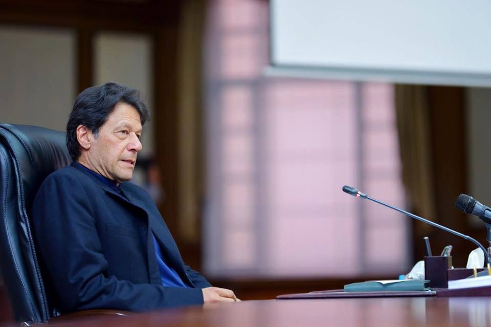 وزیراعظم عمران خان پشاور اچ غریب اتے نادار لوکاں سانگے پناہ گاہ دا افتتاح کر ڈتا