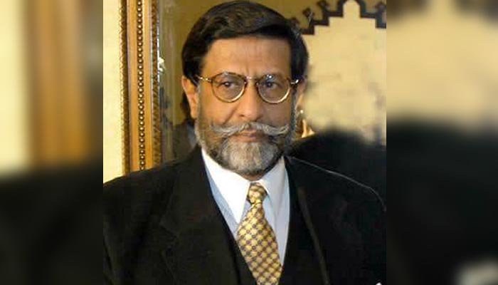 پی آئی اے کوں تجربہ کار عملے دے ذریعے گھاٹے اچوں کڈھنڑ دے اقدامات کیتے ویندے پن ،محمد میاں سومرو