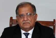 وفاقی وزیر کھیڈ تے بین الصوبائی رابطہ ریاض حسین پیرزادہ دا پاکستان سپورٹس کمپلیکس اسلام آباد اچ شجرکاری مہم دے افتتاح دے موقع تے اظہارخیال